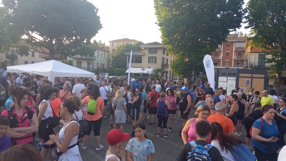 Lucciolata 2025: Camminata benefica per l’Ospedale di Vaio