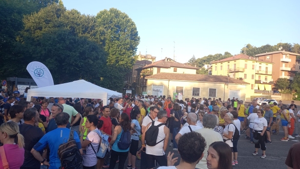 Lucciolata 2025: Camminata benefica per l’Ospedale di Vaio