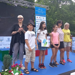 024e6115-e7d8-400c-90ad-a2c4978287a3